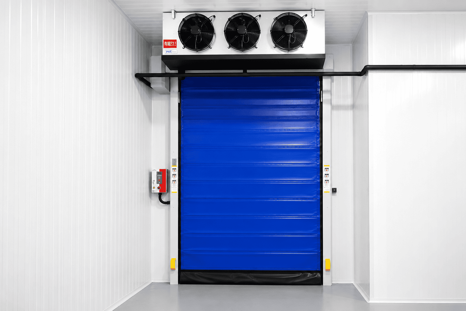 Cool room high speed roller doors for storage access