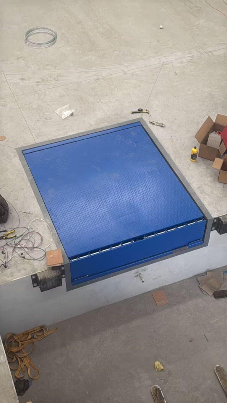 Dock leveler