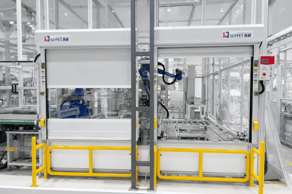 high-speed-door-for-robotic-automation-cell